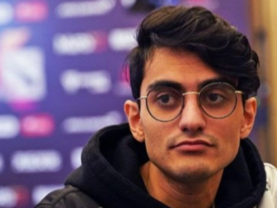 iNSaNiA:Nisha的麦克风坏了但是我们都没感觉到异样